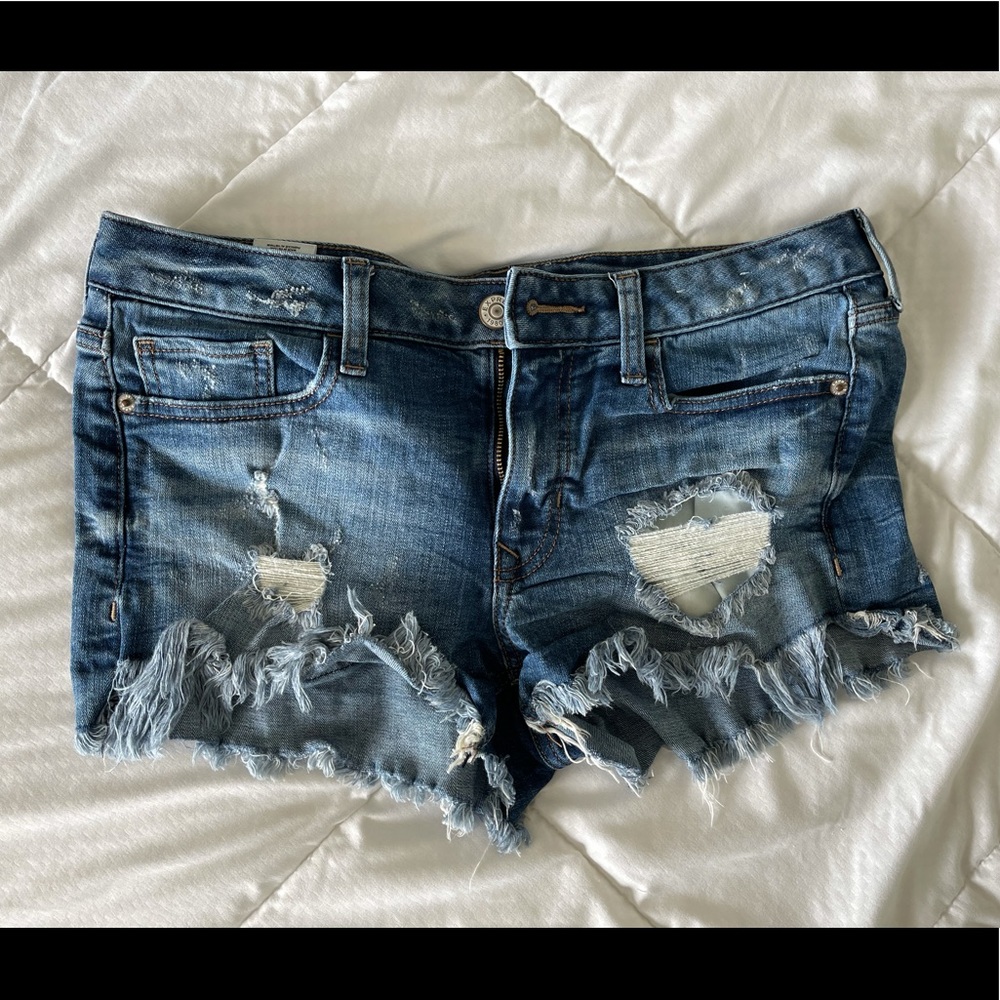 Cut off shorts